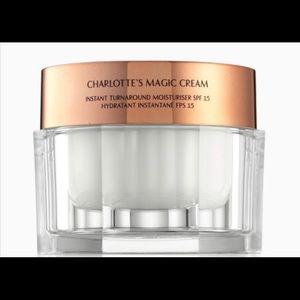 Brand new 1.0 OZ Charlotte Tilbury Magic Cream